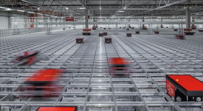 DHL Supply Chain ouvre un centre de distribution robotisé à Staufenberg en Allemagne