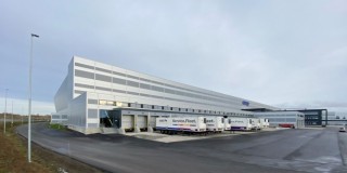 Magasin automatisé avec WMS viadat, Industrie Manufacturière, Transstockeur