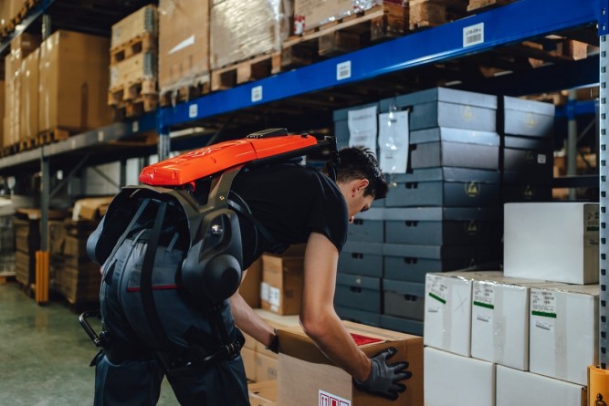 German Bionic propose son exosquelette Apogee pour réduire la pénibilité au travail